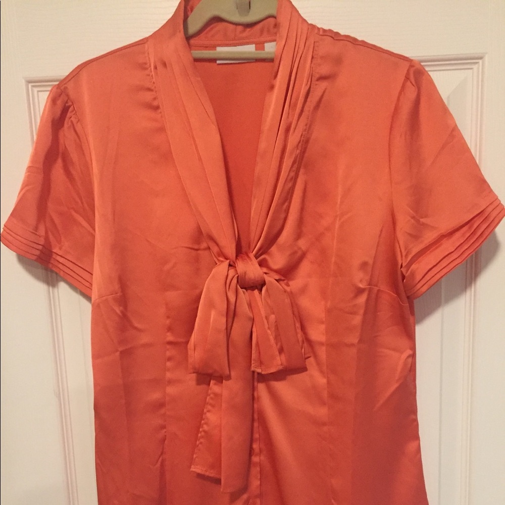 New York & Co Salmon Bow Blouse EUC Sz Lg